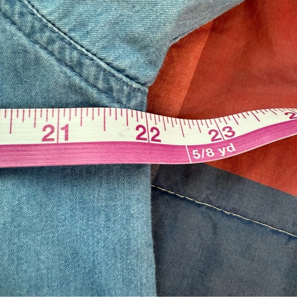 Vintage Northern treasures Blue Embroidered  chambray Jean Shirt women’s size M - Picture 9 of 10